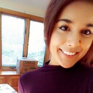 Meet your Posher, Aliya